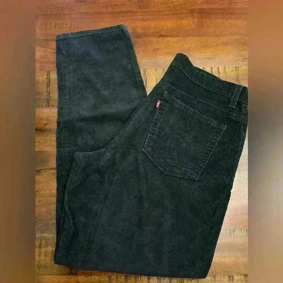 Levi’s Classic Relaxed Stretch 550 Jeans Size 16 Mis M - Picture 1 of 2